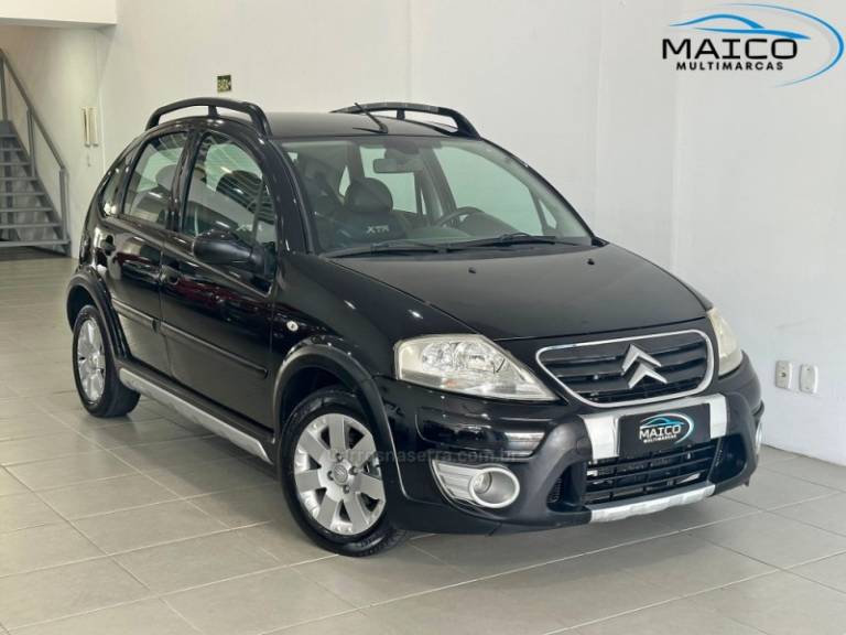 CITROËN - C3 - 2009/2010 - Preta - R$ 31.900,00