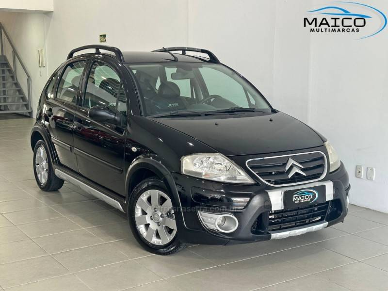 CITROËN - C3 - 2009/2010 - Preta - R$ 31.900,00