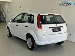 FORD - FIESTA - 2013/2013 - Branca - R$ 35.900,00