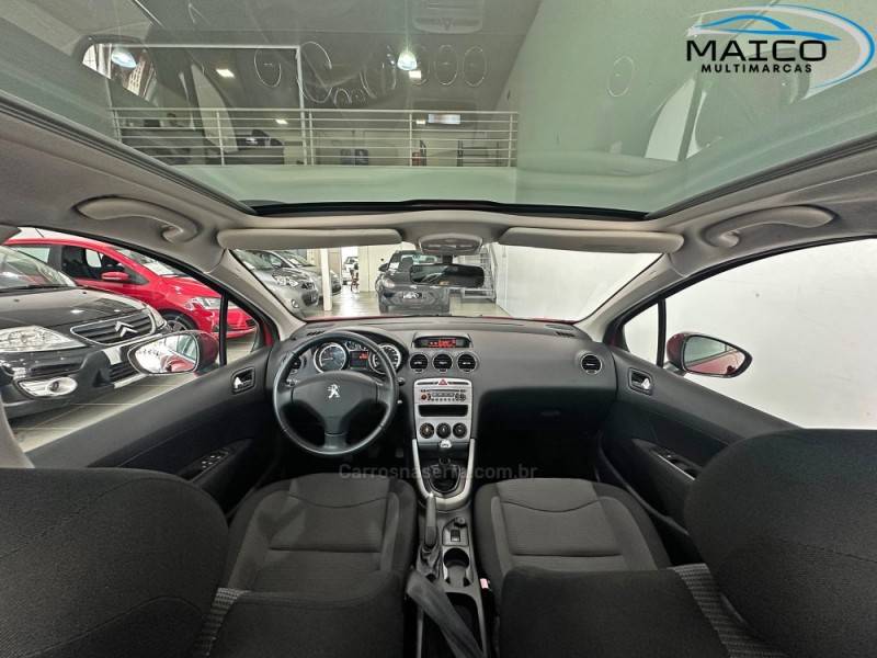 PEUGEOT - 308 - 2014/2015 - Vermelha - R$ 50.900,00