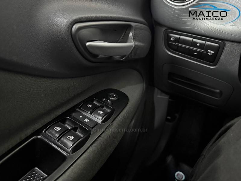 FIAT - PUNTO - 2016/2016 - Preta - R$ 47.900,00