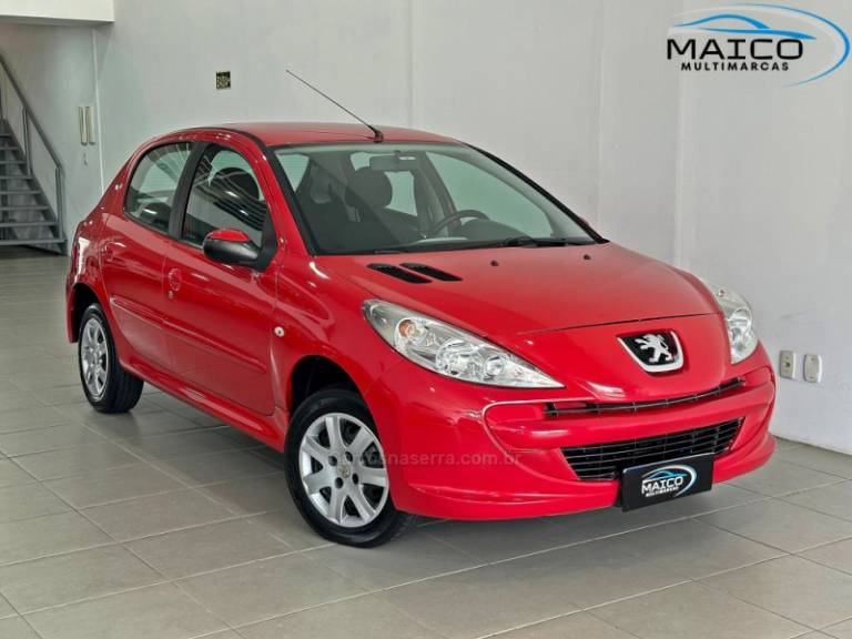 PEUGEOT - 207 - 2012/2013 - Vermelha - R$ 29.900,00