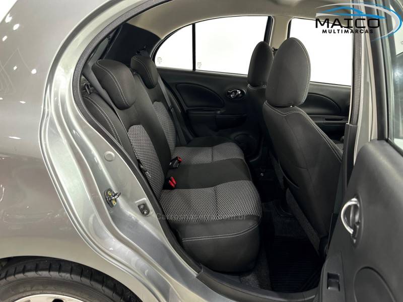NISSAN - MARCH - 2017/2017 - Cinza - R$ 48.900,00