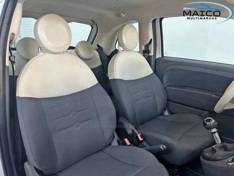 FIAT - 500 - 2011/2012 - Prata - R$ 42.900,00