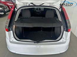 FORD - FIESTA - 2011/2012 - Branca - R$ 38.900,00