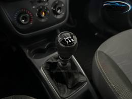 FIAT - PUNTO - 2015/2016 - Branca - R$ 51.900,00