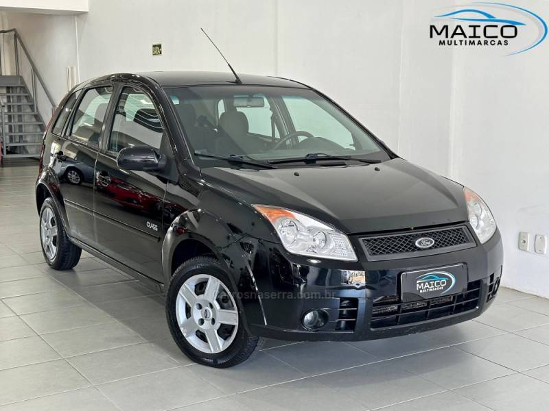 FORD - FIESTA - 2009/2010 - Preta - R$ 32.900,00