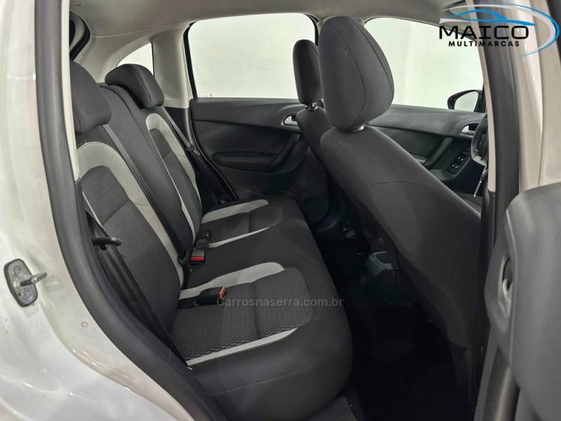 CITROËN - C3 - 2016/2017 - Branca - R$ 47.900,00