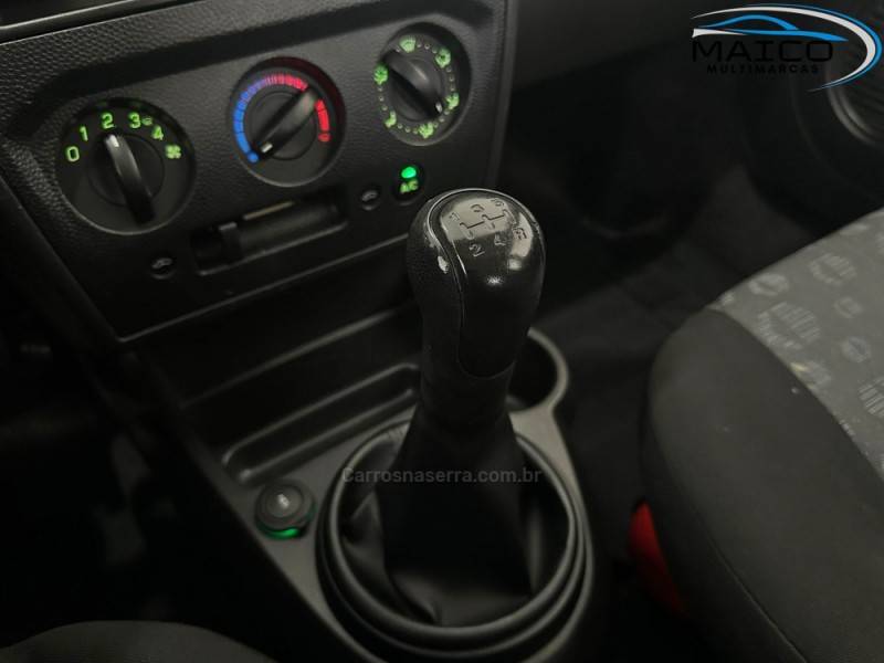 FORD - FIESTA - 2011/2012 - Branca - R$ 38.900,00