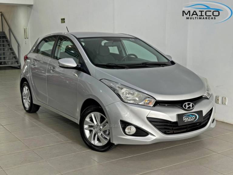 HYUNDAI - HB20 - 2015/2015 - Prata - R$ 62.900,00