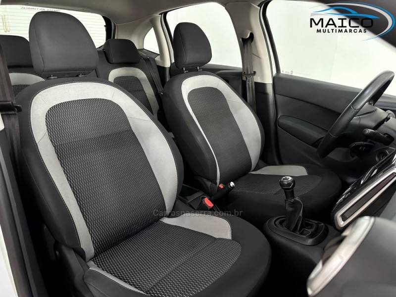 CITROËN - C3 - 2016/2017 - Branca - R$ 47.900,00