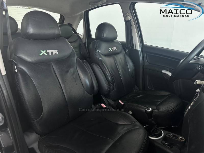 CITROËN - C3 - 2009/2010 - Preta - R$ 31.900,00