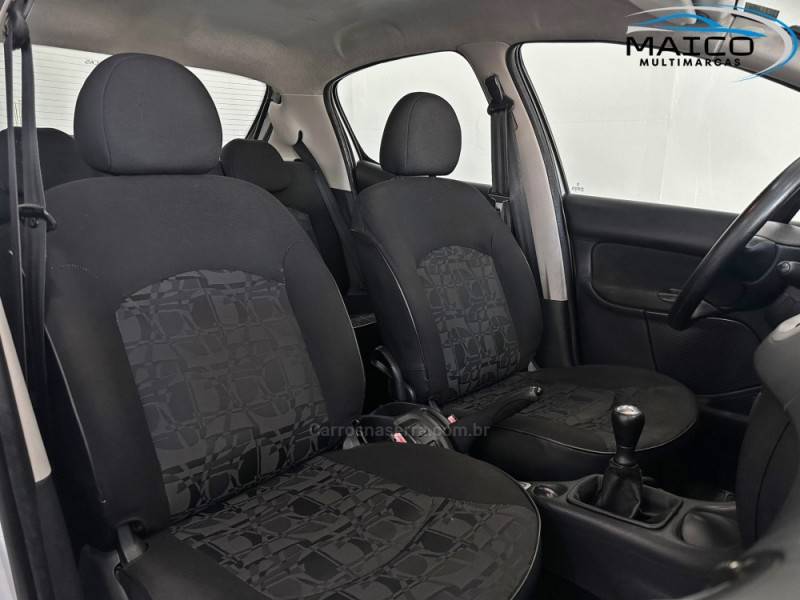 PEUGEOT - 207 - 2008/2009 - Prata - R$ 25.900,00