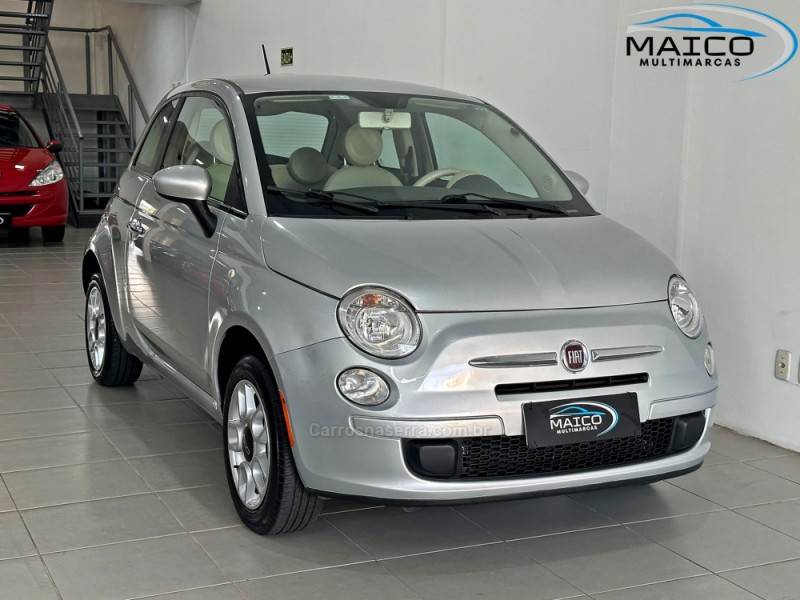 FIAT - 500 - 2011/2012 - Prata - R$ 42.900,00
