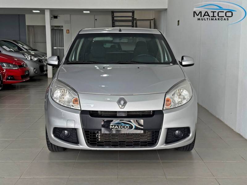 RENAULT - SANDERO - 2012/2012 - Prata - R$ 35.900,00
