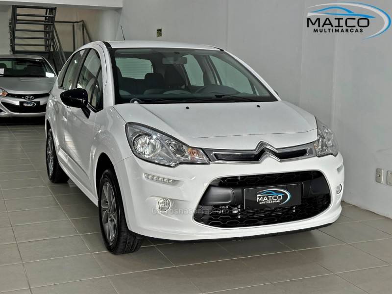 CITROËN - C3 - 2016/2017 - Branca - R$ 47.900,00