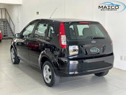 FORD - FIESTA - 2009/2010 - Preta - R$ 32.900,00