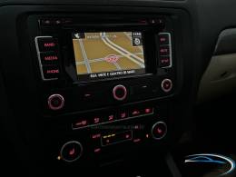 VOLKSWAGEN - JETTA - 2012/2012 - Cinza - R$ 74.900,00