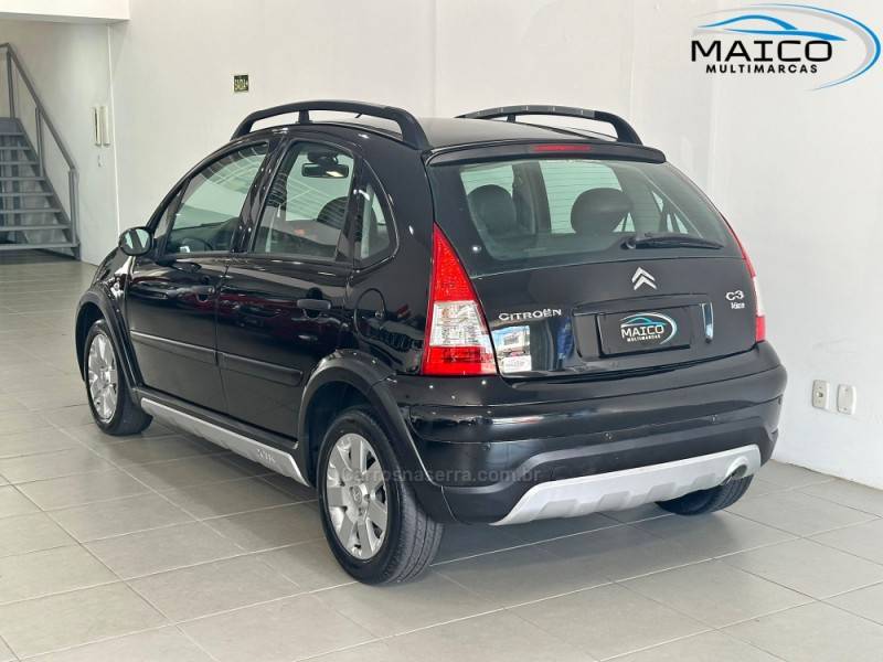 CITROËN - C3 - 2009/2010 - Preta - R$ 31.900,00